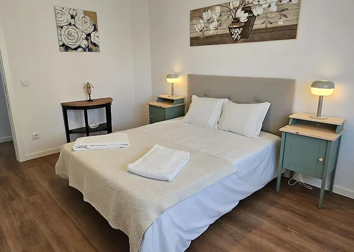 Benfica Flat Mit Balkon By Interhome 아파트 *