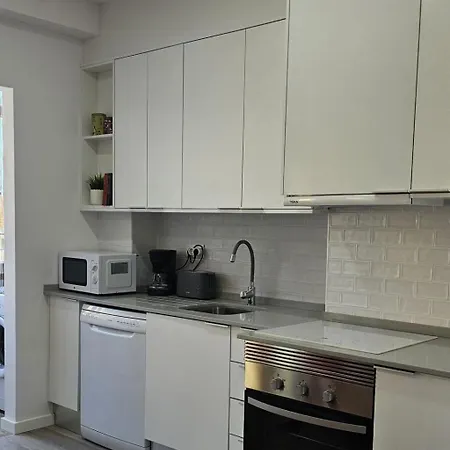 Benfica Flat Mit Balkon By Interhome Lägenhet Lisboa