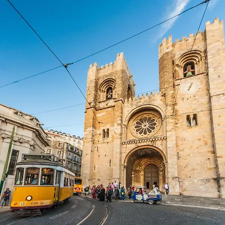 Benfica Flat Mit Balkon By Interhome Lisboa